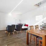 Feriehus Charmingly Renovated Stone House