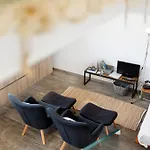 Charmingly Renovated Stone House Feriehus Cesara
